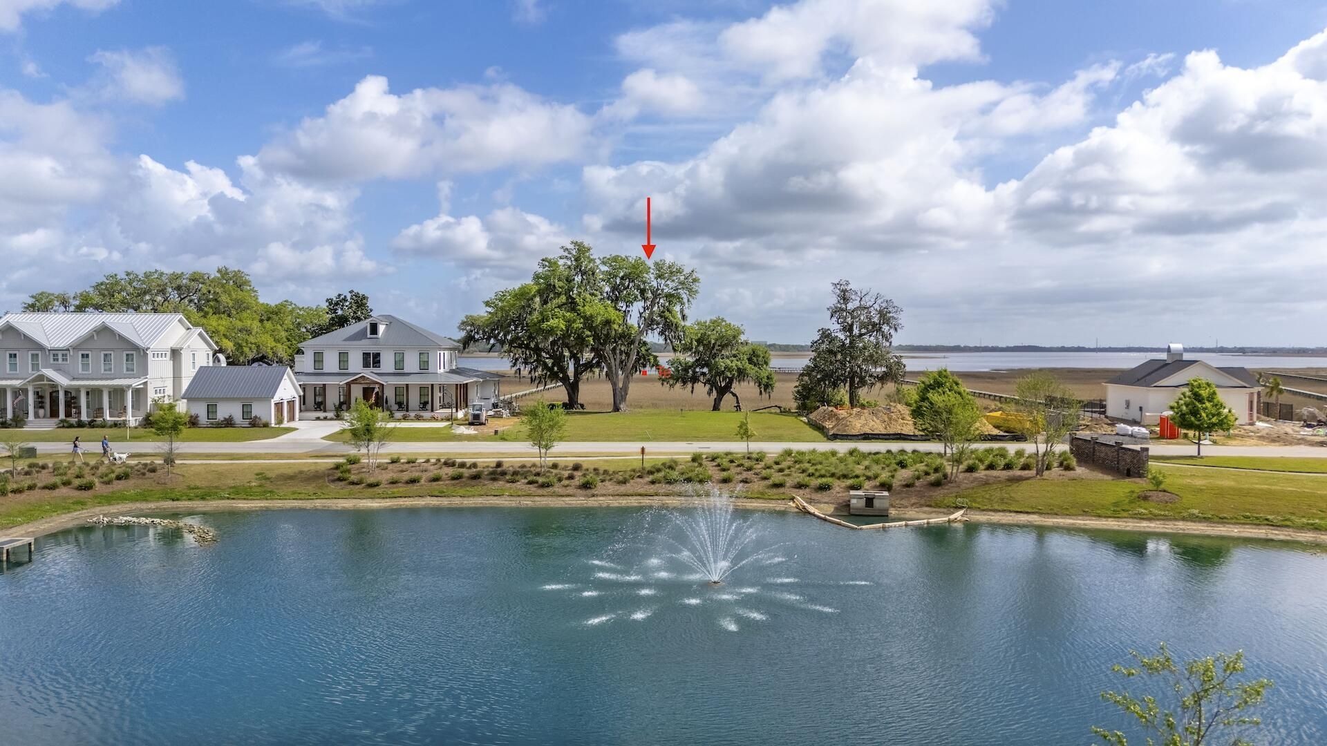 4033 Kaolin Street Photo 4