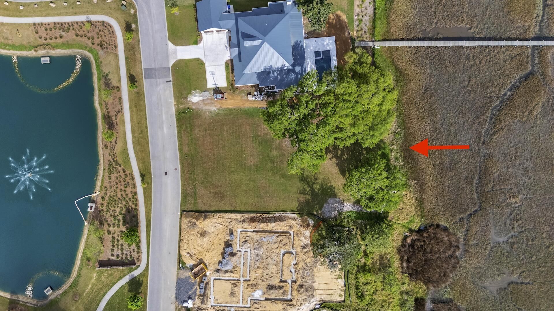 4033 Kaolin Street Photo 5