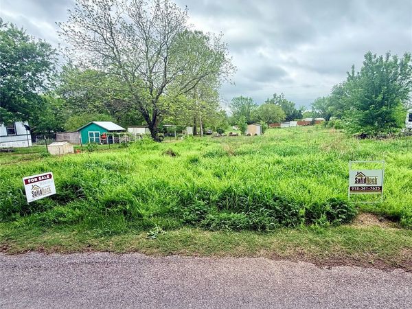 000 E Center Lane , Big Cabin, OK 74019