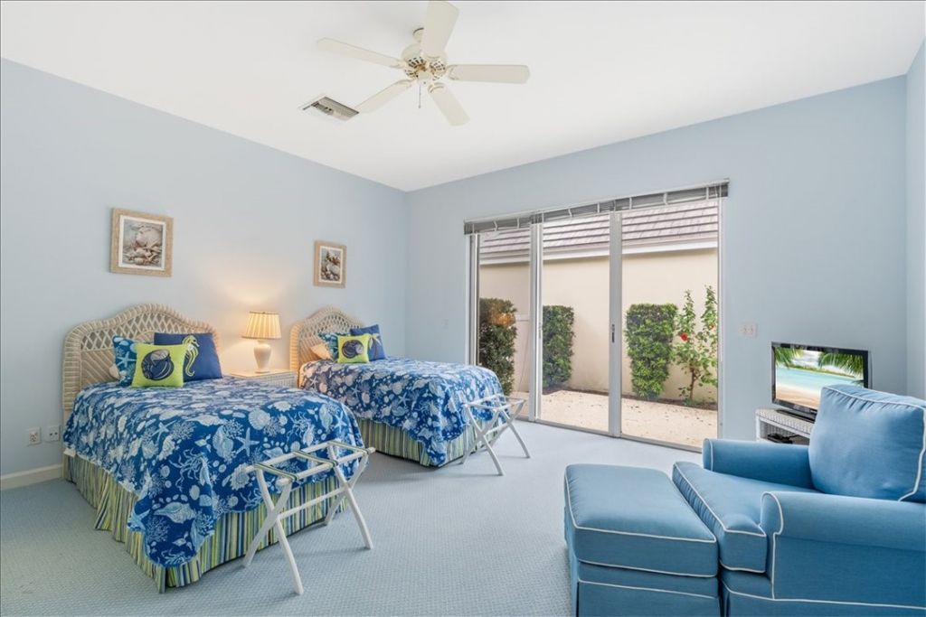 331 Shores Drive, Vero Beach, FL 32963 Photo