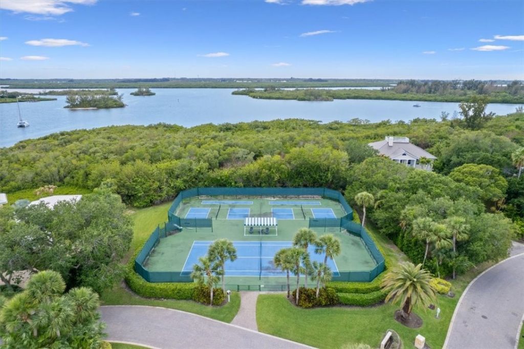 331 Shores Drive, Vero Beach, FL 32963 Photo