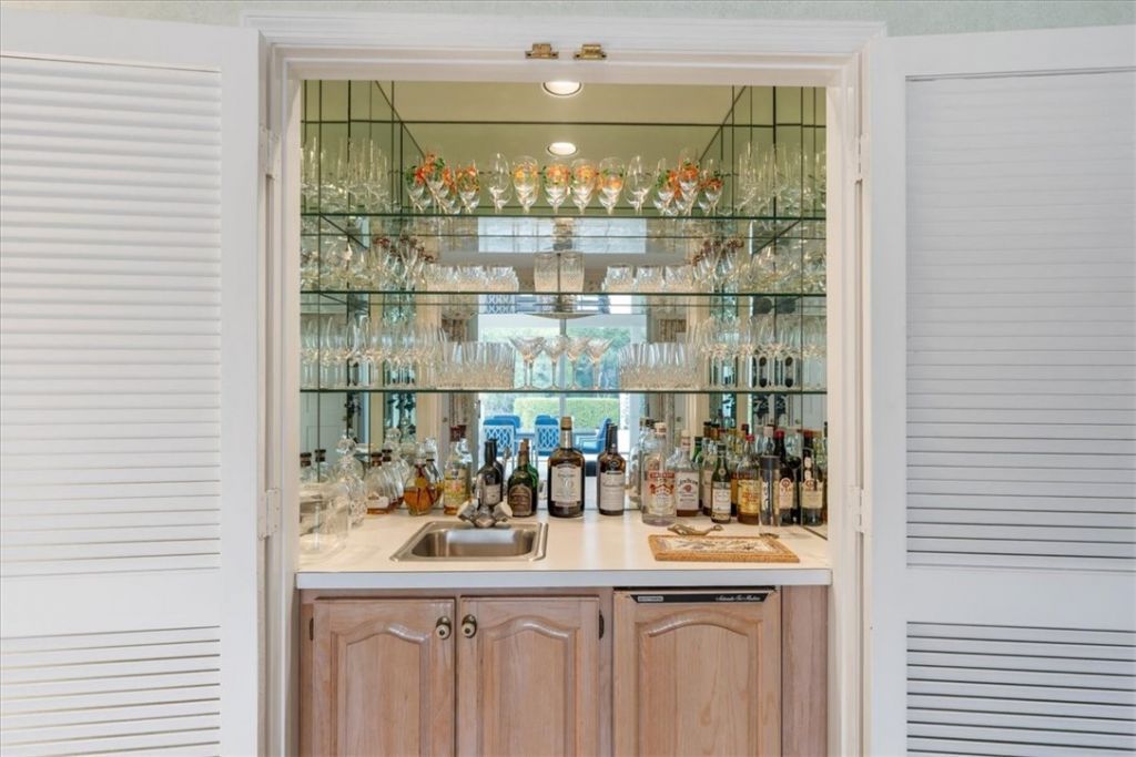 331 Shores Drive, Vero Beach, FL 32963 Photo