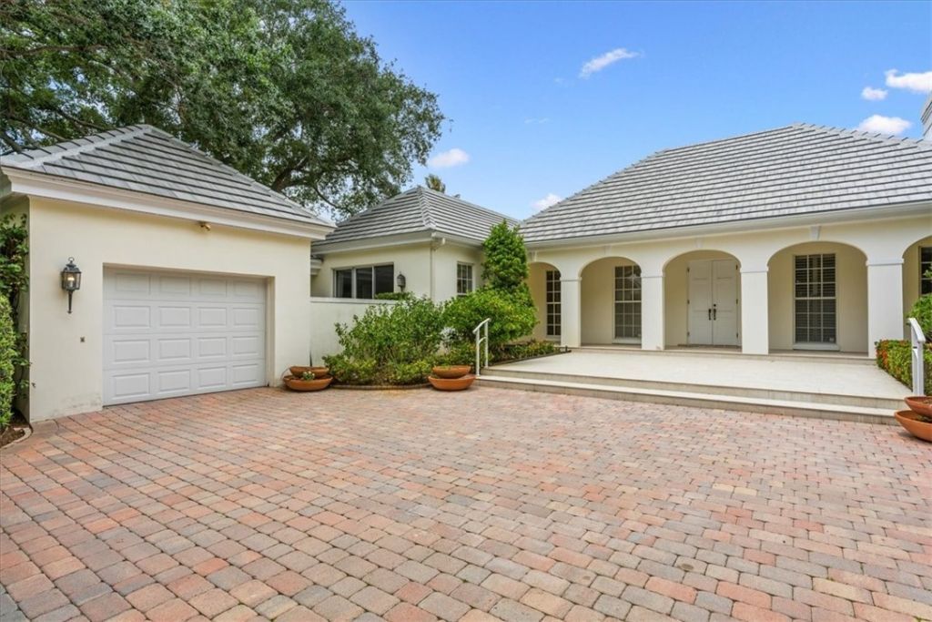 331 Shores Drive, Vero Beach, FL 32963 Photo