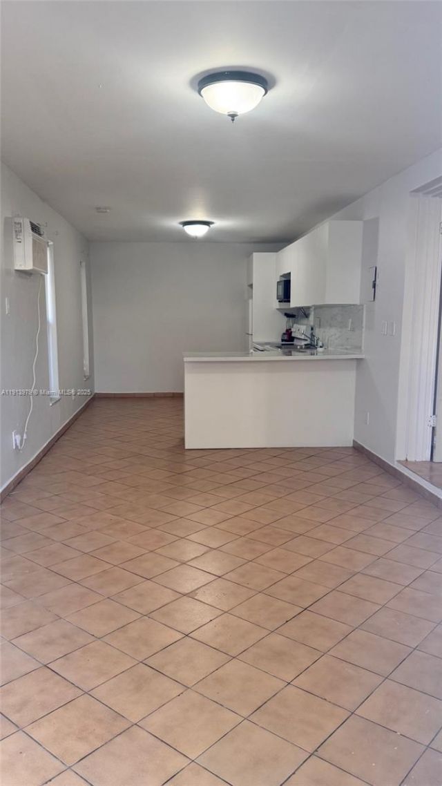 11570 SW 5th St, Sweetwater, FL 33174 Photo