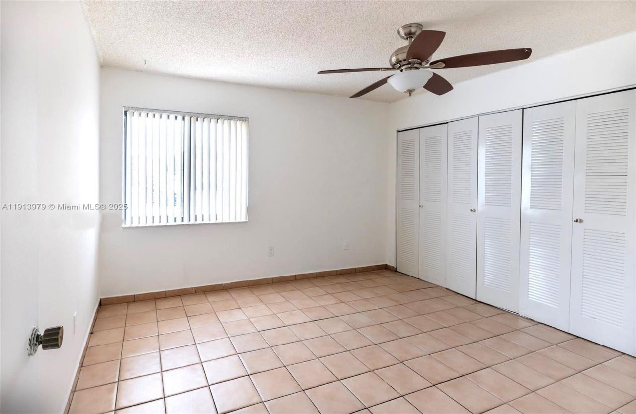 11570 SW 5th St, Sweetwater, FL 33174 Photo