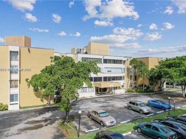 6901 SW 147th Ave , Unit 2E, Miami, FL 33193