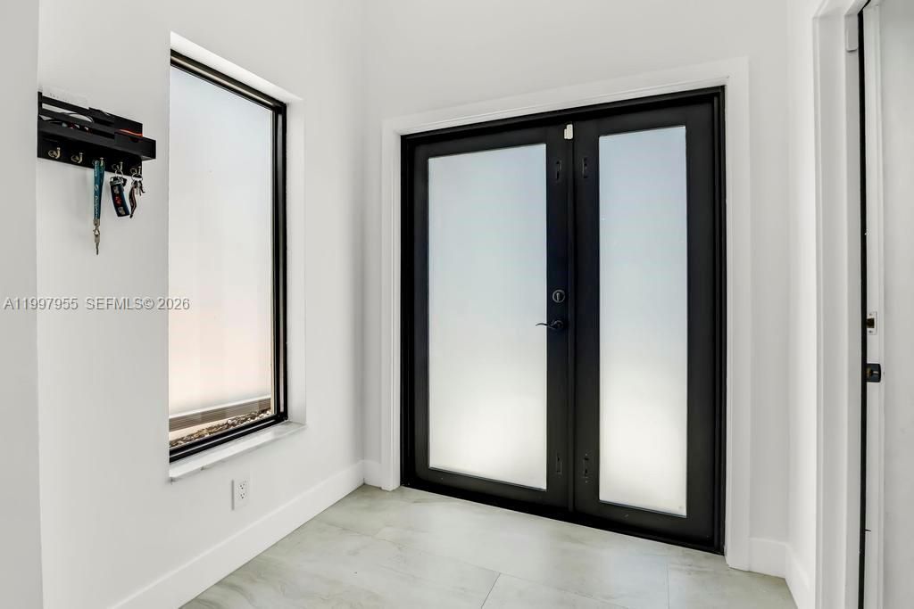 8611 SW 82nd Ter, Miami, FL 33143 Photo