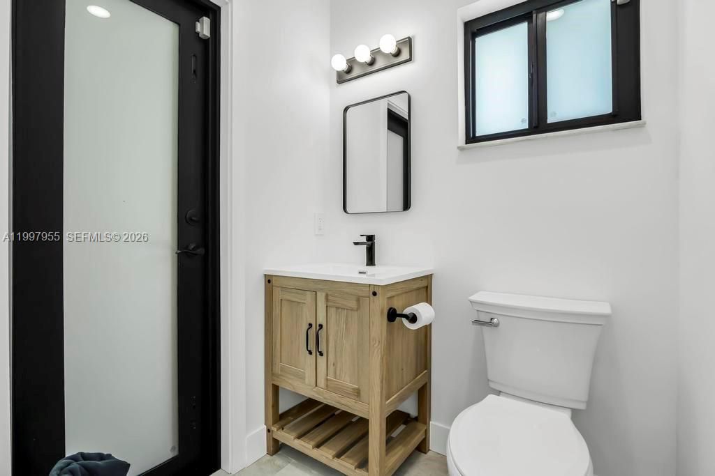 8611 SW 82nd Ter, Miami, FL 33143 Photo