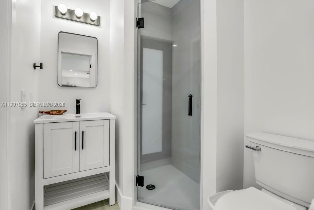 8611 SW 82nd Ter, Miami, FL 33143 Photo