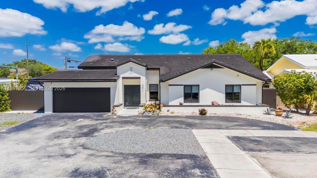 8611 SW 82nd Ter, Miami, FL 33143 Photo