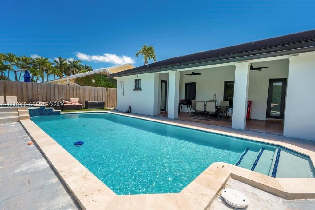 8611 SW 82nd Ter, Miami, FL 33143 Photo