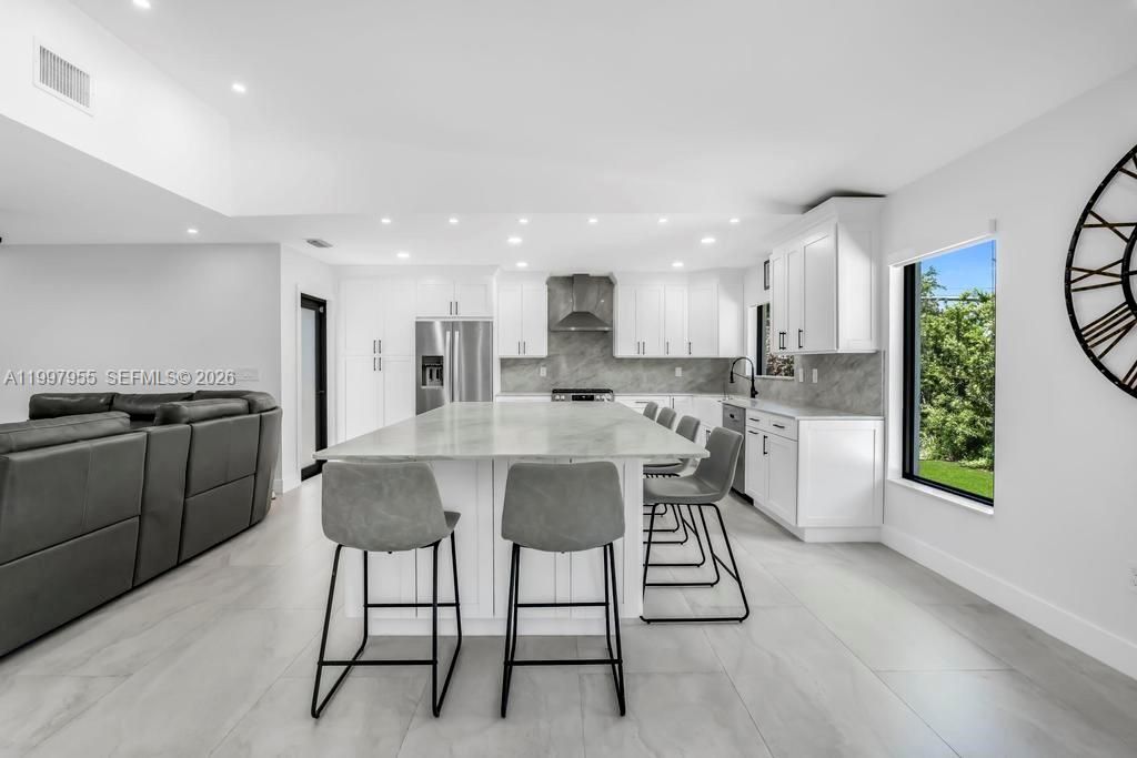 8611 SW 82nd Ter, Miami, FL 33143 Photo