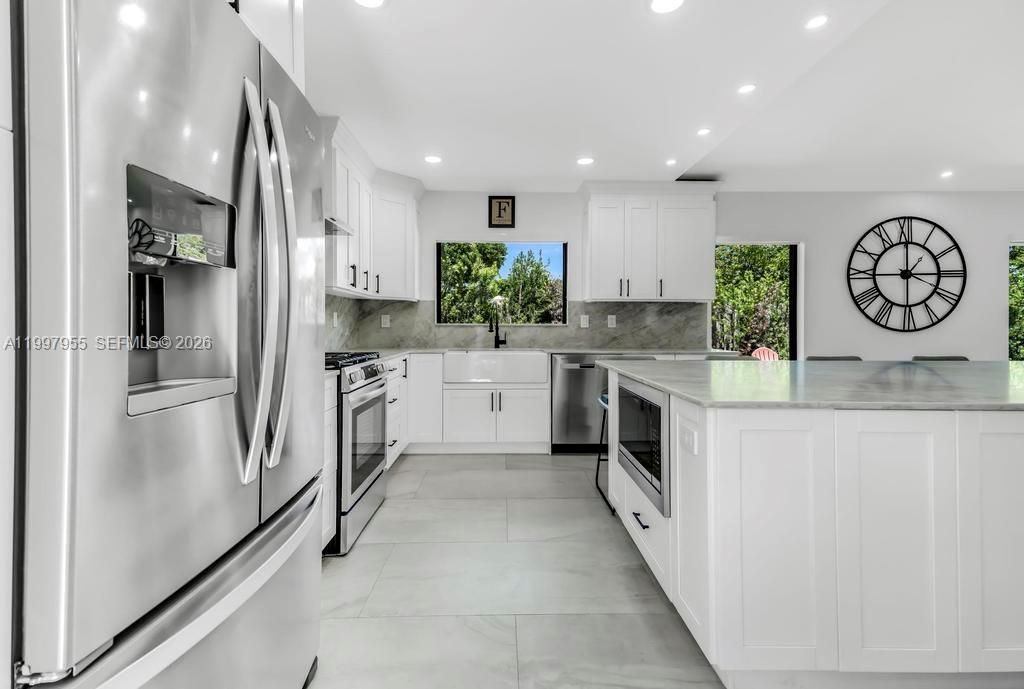 8611 SW 82nd Ter, Miami, FL 33143 Photo