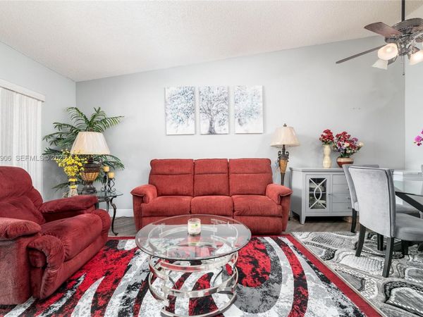 7535 Trent Dr , Unit 202, Tamarac, FL 33321