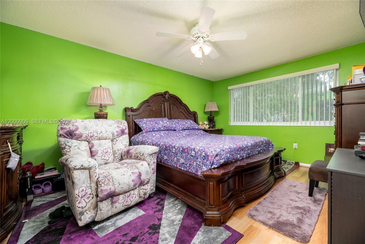 7535 Trent Dr, Unit 202, Tamarac, FL 33321 Photo