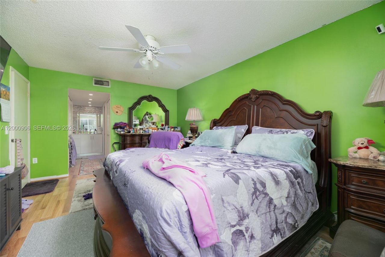 7535 Trent Dr, Unit 202, Tamarac, FL 33321 Photo