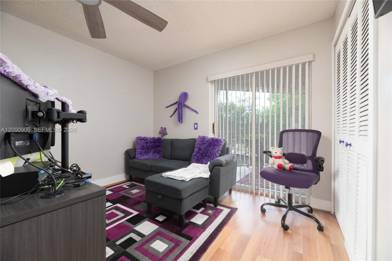 7535 Trent Dr, Unit 202, Tamarac, FL 33321 Photo