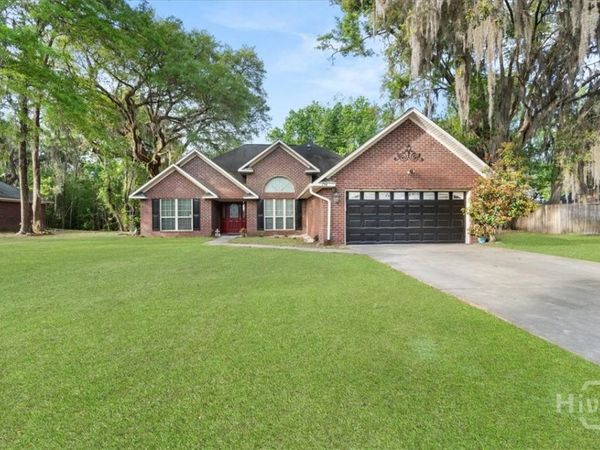 194 Julie Lane, Midway, GA 31320