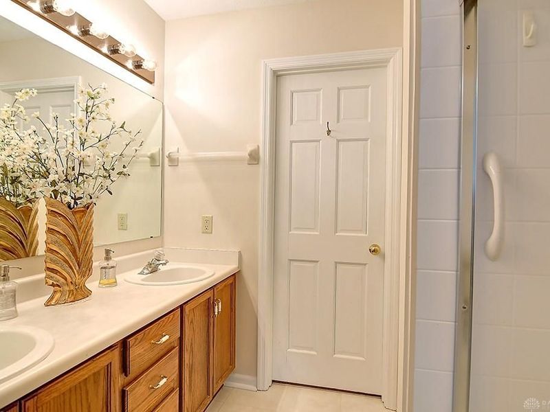 7101 Brookmeadow Drive, Centerville, OH 45459 Photo 20