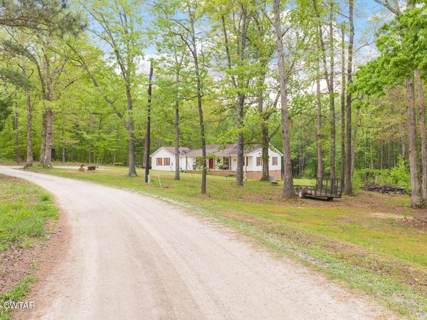 320 Benson Road , Reagan, TN 38368