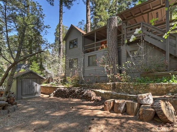 851 Cottage Grove, Lake Arrowhead, CA 92352