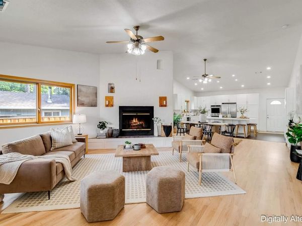 3882 Chestnut Ave, Concord, CA 94519