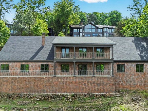 1 Overlook Circle, Little Rock, AR 72207