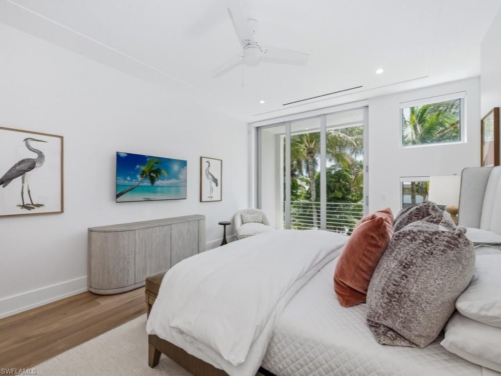 345 Banyan Blvd, Unit 3, Naples, FL 34102 Photo