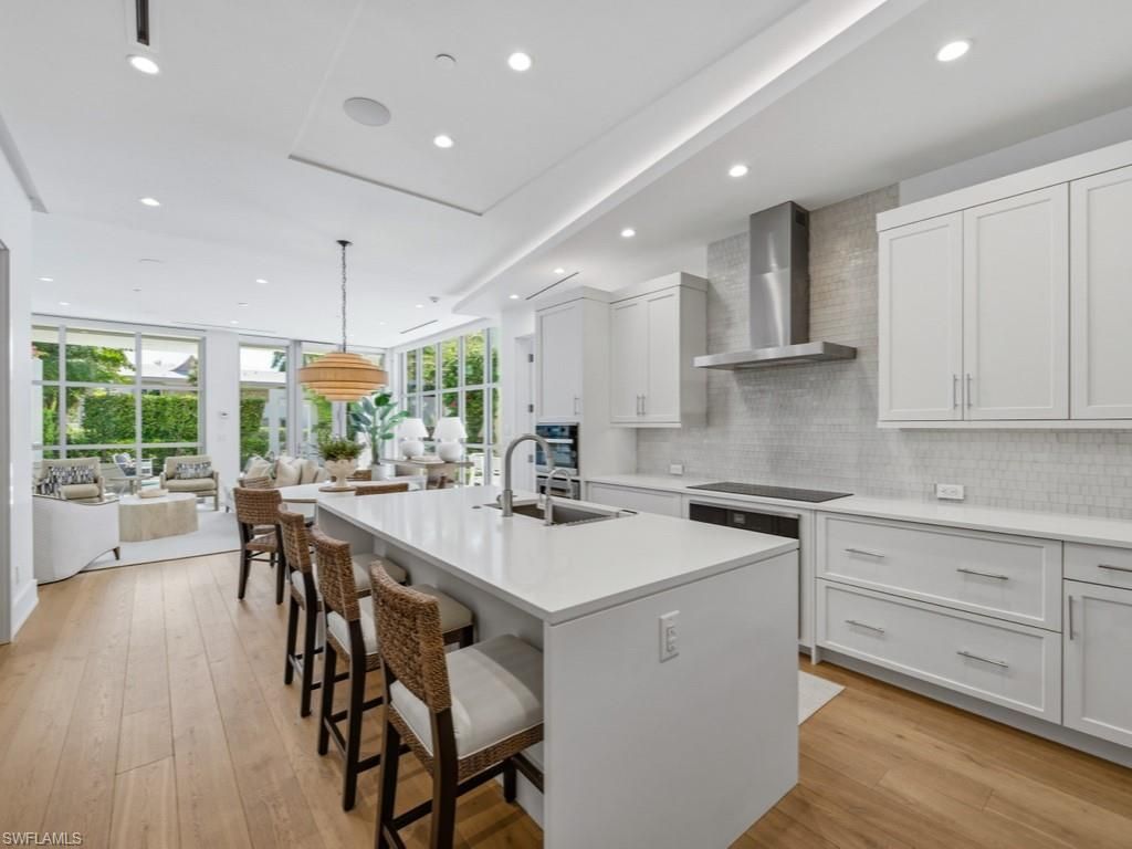 345 Banyan Blvd, Unit 3, Naples, FL 34102 Photo