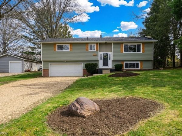 1708 Bruce Street , Canal Fulton, OH 44614