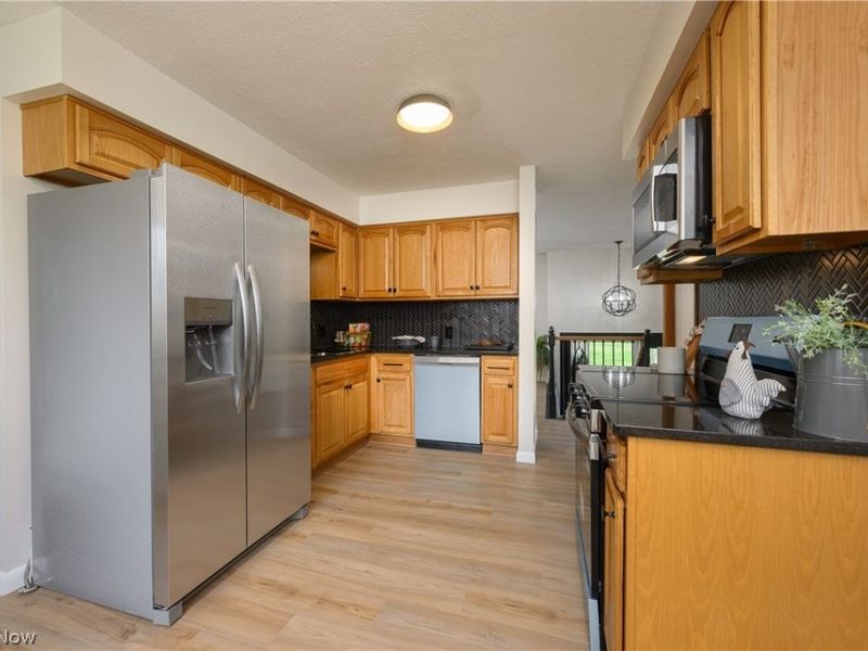 1708 Bruce Street, Canal Fulton, OH 44614 Photo 9