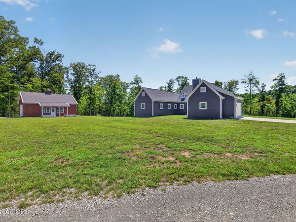 1499 Doe and Fawn Lane, Crawford, TN 38554