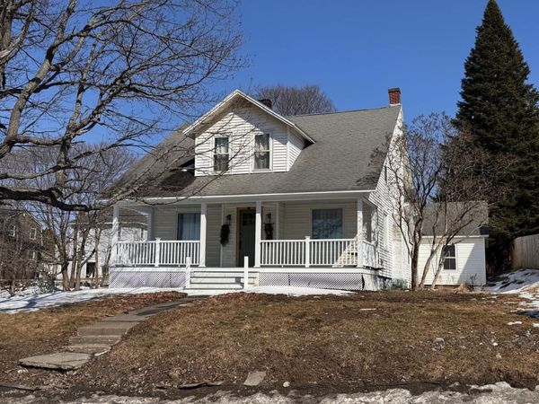 27 Dudley Street, Presque Isle, ME 04769