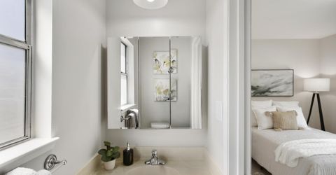 2728 Harkness St, Sacramento, CA 95818 Photo