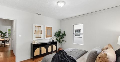 2728 Harkness St, Sacramento, CA 95818 Photo