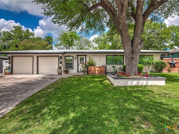 10 W Zenith Avenue , Temple, TX 76501