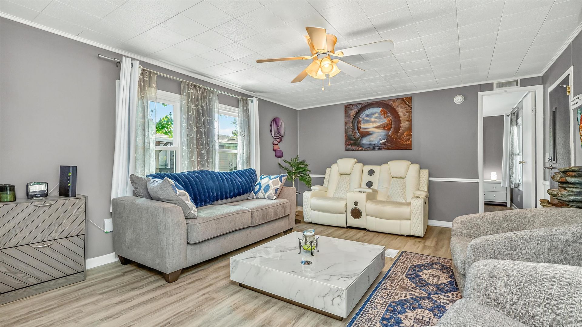 8 Burr Circle Photo 12