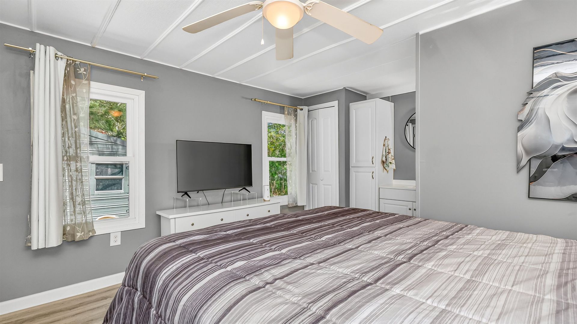 8 Burr Circle Photo 19