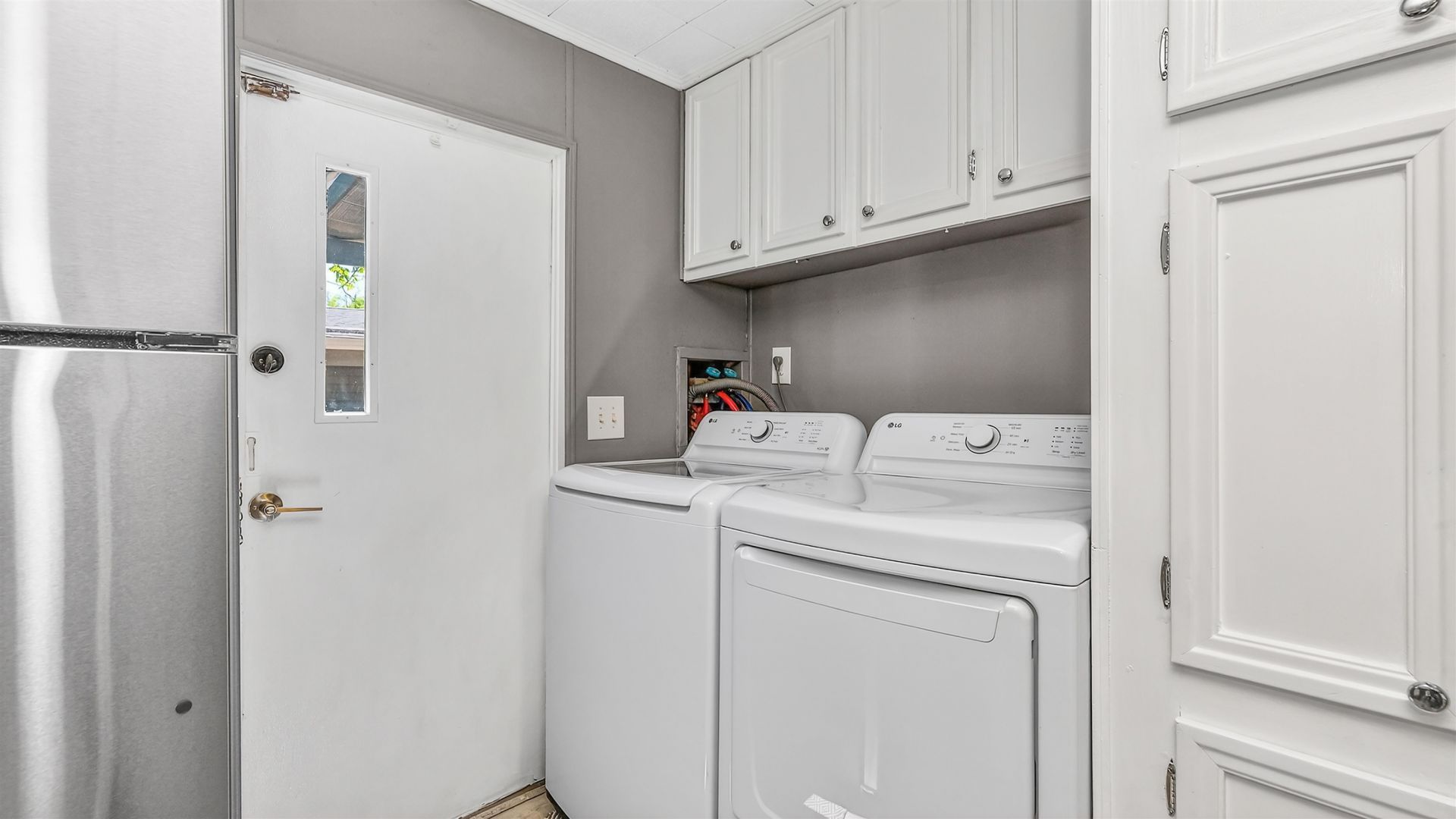 8 Burr Circle Photo 27