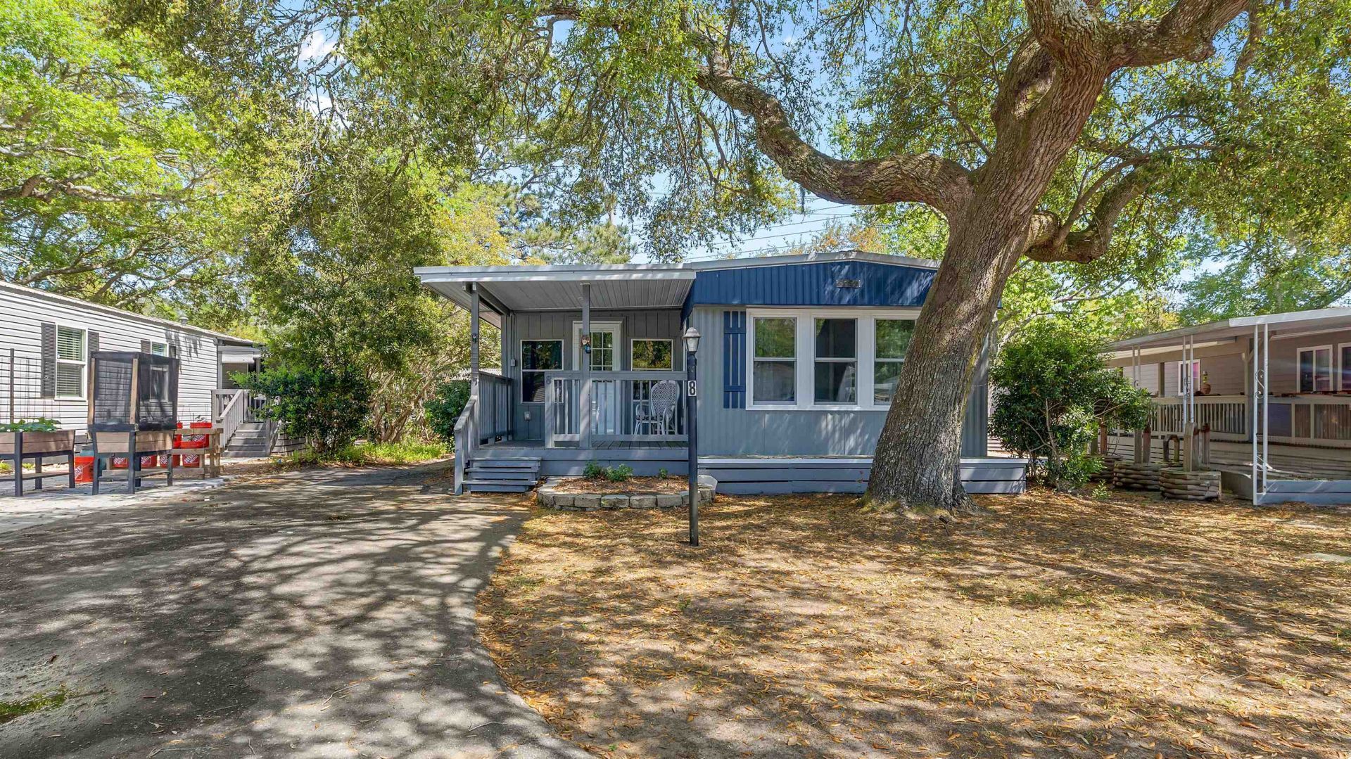 8 Burr Circle Photo 32