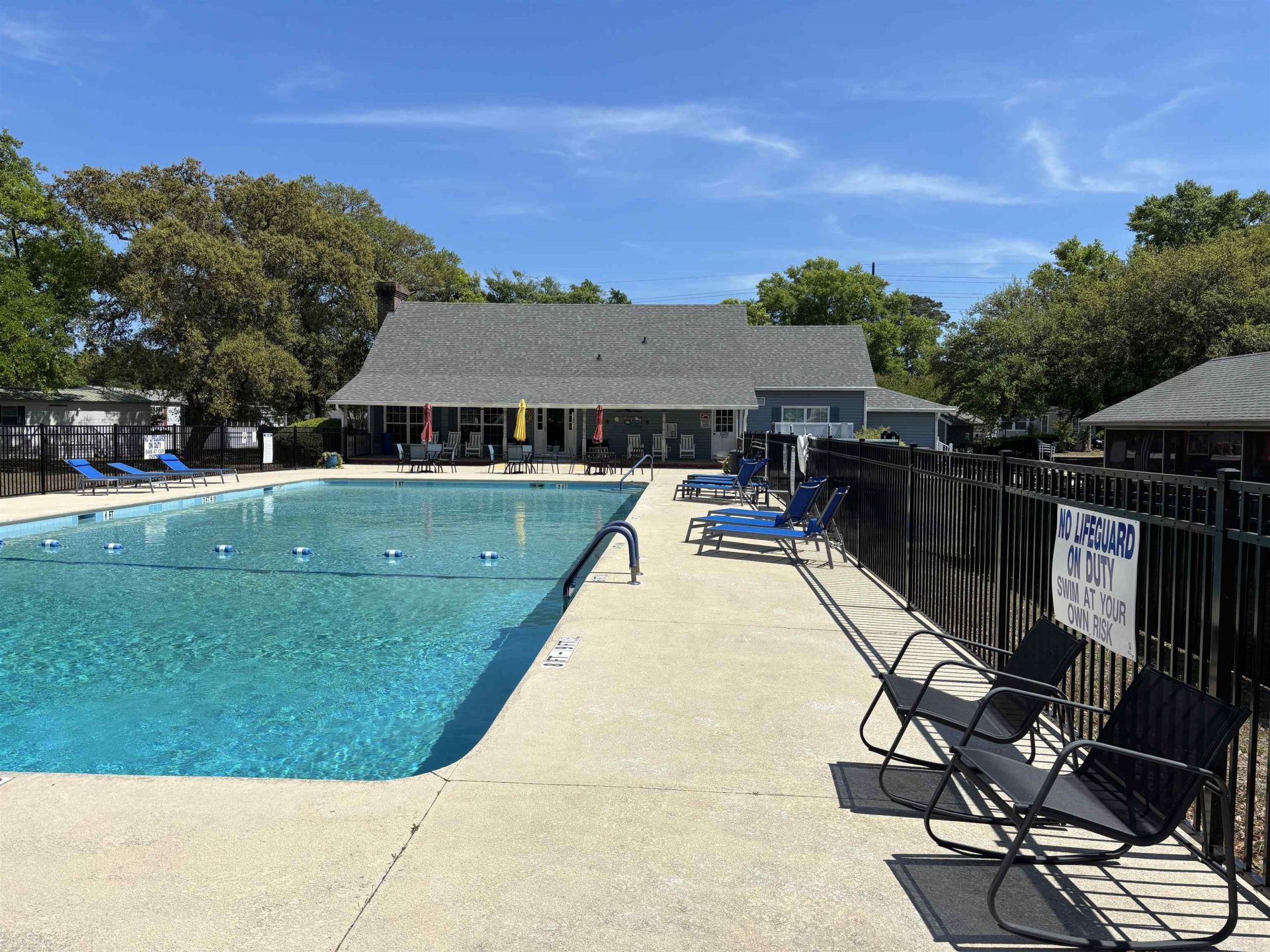 8 Burr Circle Photo 36