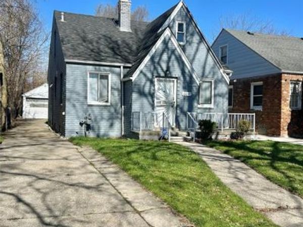 10043 McKinney Street, Detroit, MI 48224