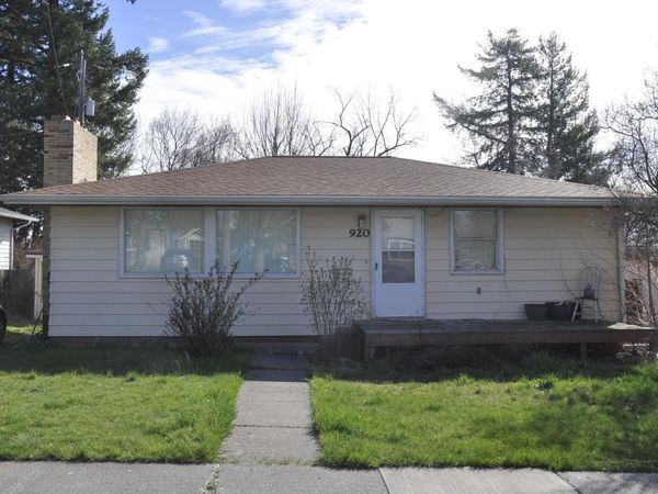 920 NW Charlotte, Pullman, WA 99163
