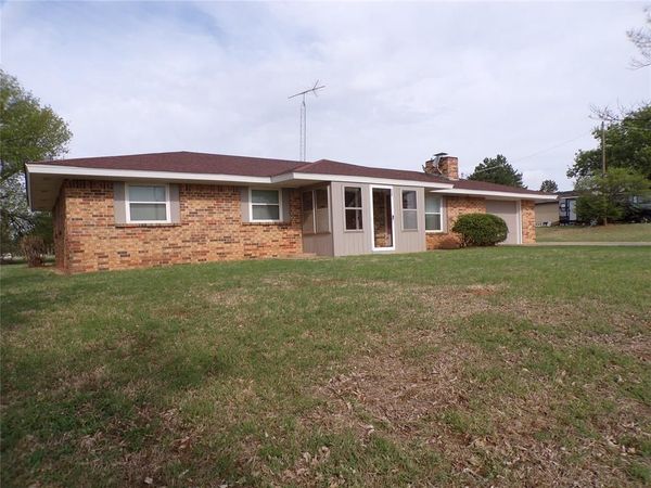 535 N Salyer , Hydro, OK 73048