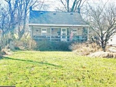 527 BAUMGARDNER ROAD, WILLOW STREET, PA 17584