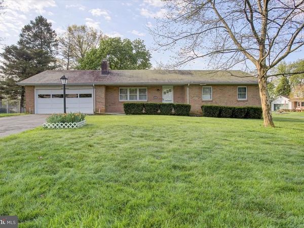 9 SHADY LANE, MECHANICSBURG, PA 17050