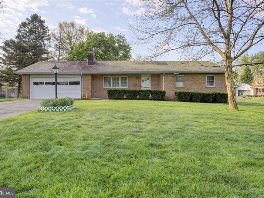 9 Shady Lane, Mechanicsburg, PA 17050 Main Photo