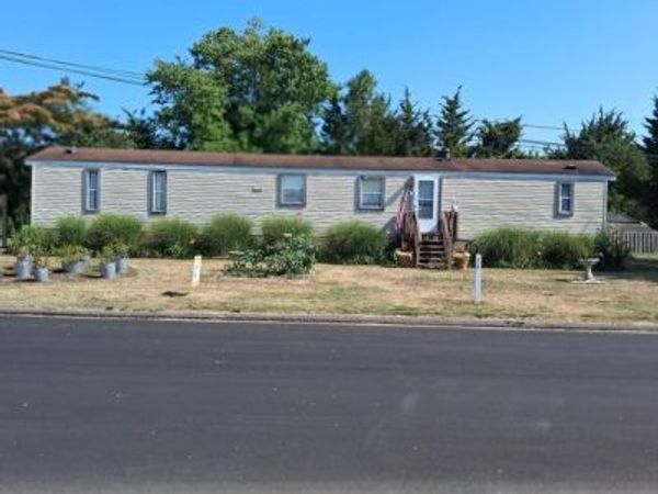 11 VASSAR, FORTESCUE, NJ 08321