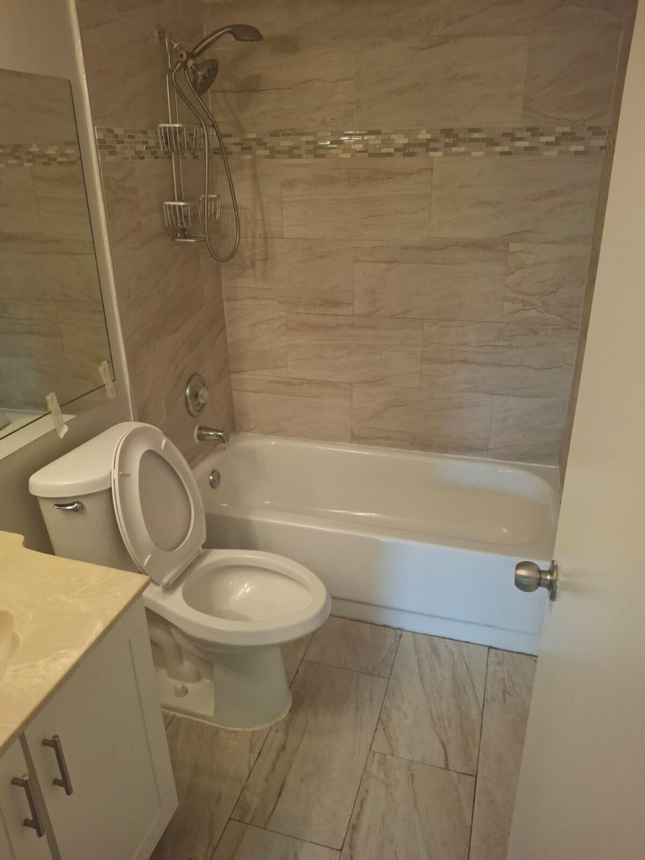 9833 Westview Drive, Unit 813, Coral Springs, FL 33076 Photo