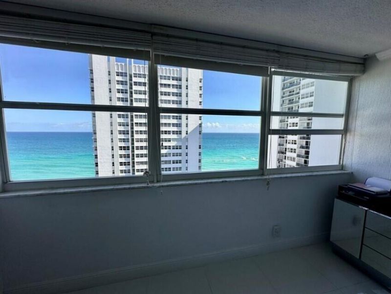 1880 S Ocean Drive, Unit Ts705, Hallandale Beach, FL 33009 Photo